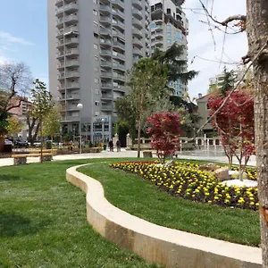 Hotell Mulaj, Tirana
